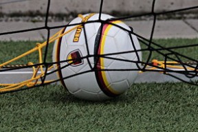 开云体育登陆入口-青少年体育运动参与环境因素分析，青少年体育活动现状调查